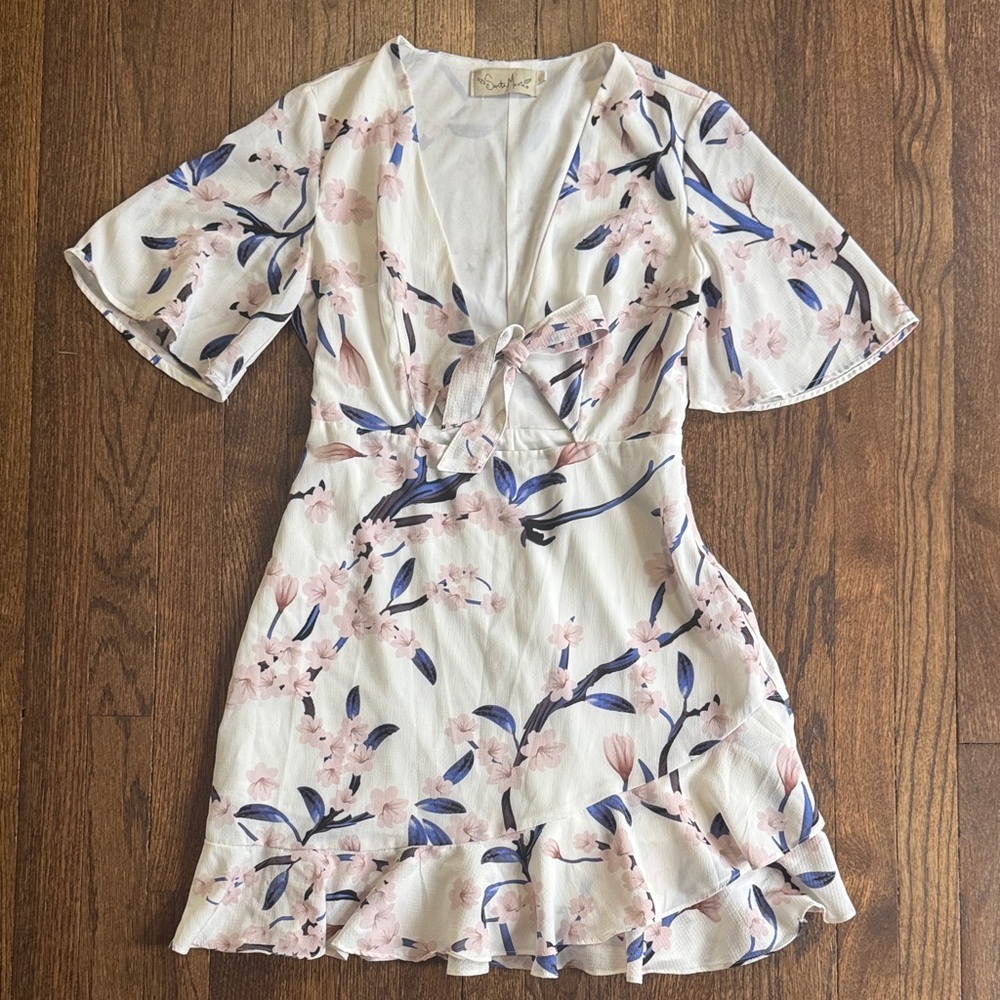 Floral Cutout Dress Large